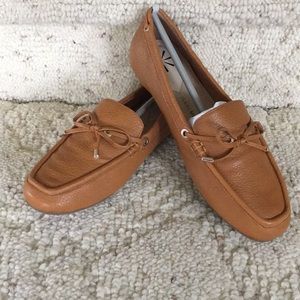 Isaac Mizrahi Live! Leather Mocs. Size 6 1/2M